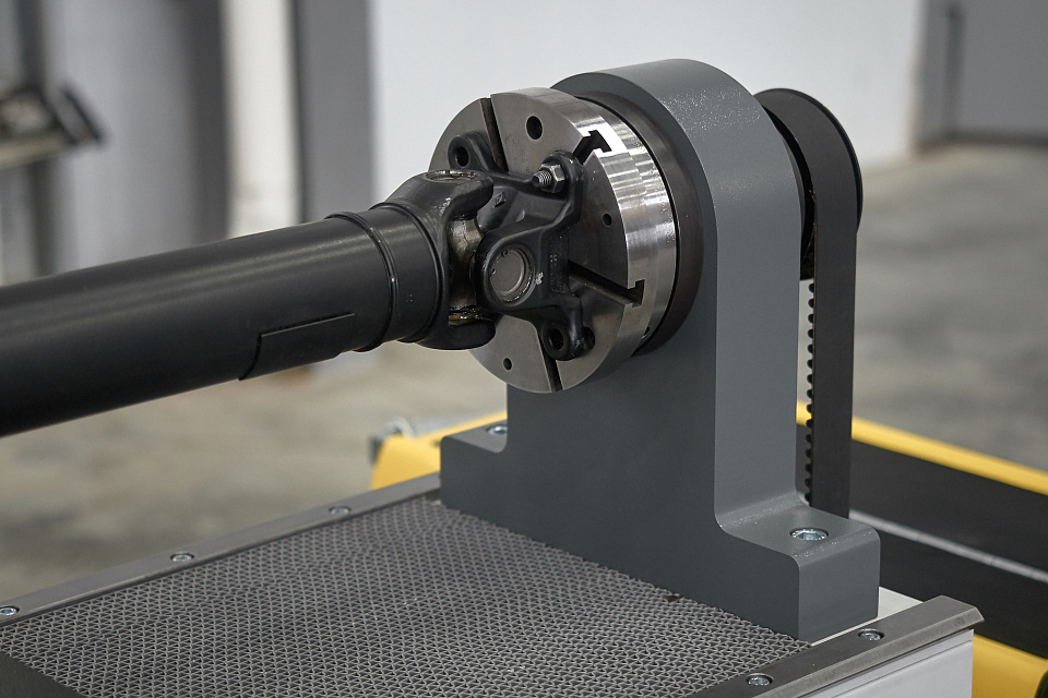 Сборочный стенд для карданов СКВ-6000А