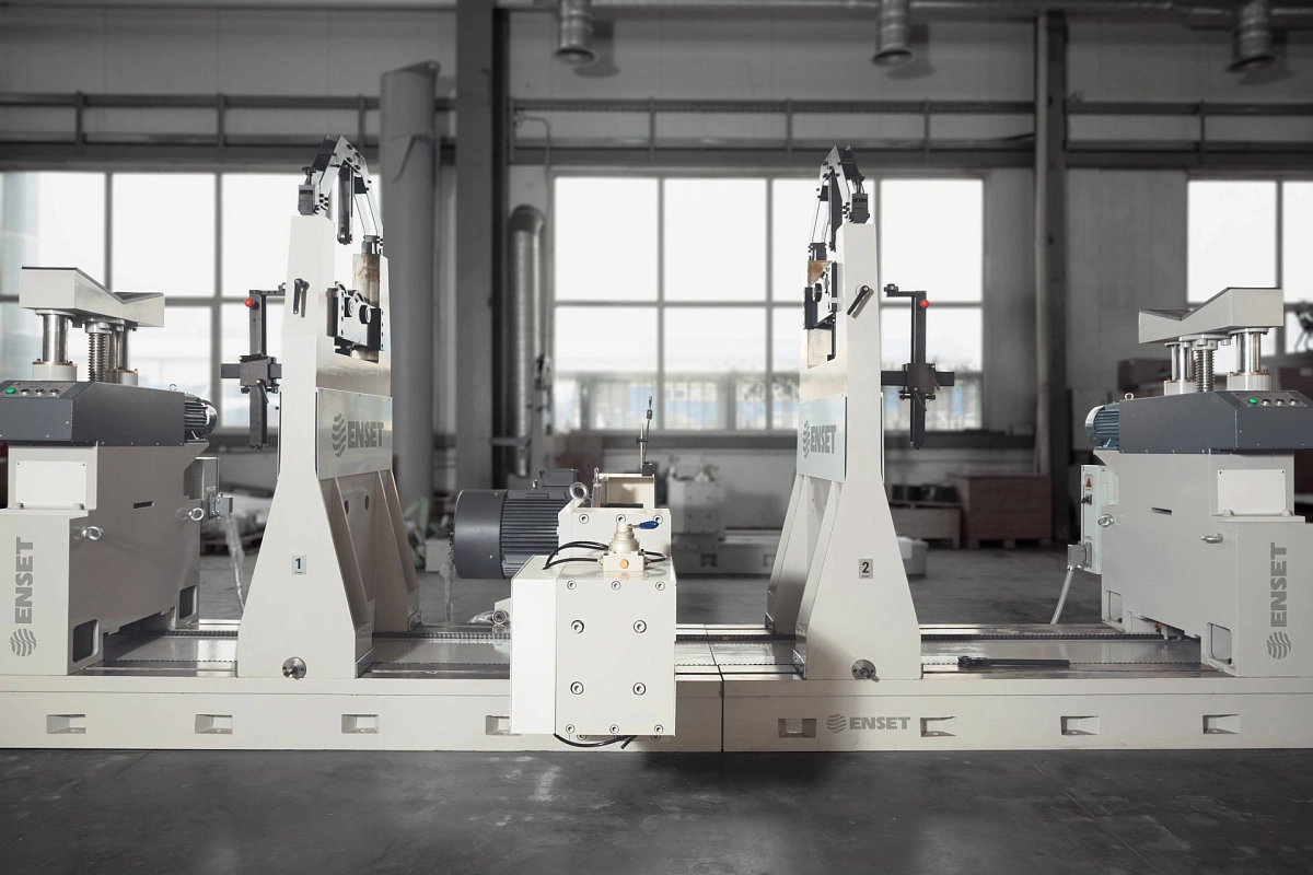 aksis-mnogofunktsionalnyy-universalnyy-kompleks