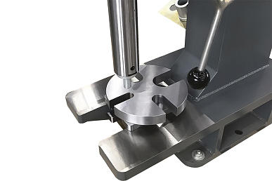 Планшайба для выпрессовки крестовин карданных валов